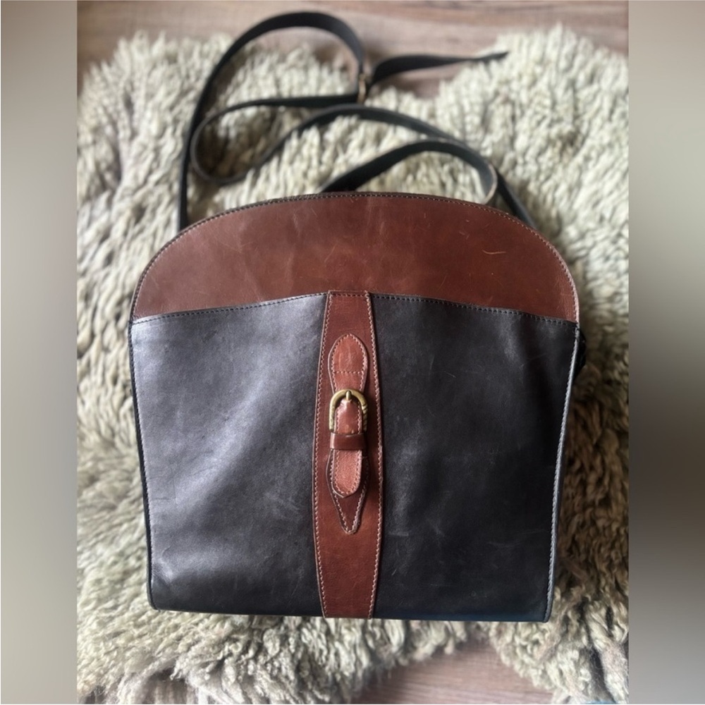 PEGABO Retro European Style Weathered Genuine Leather Cross Body Structured Bag